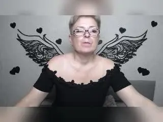 Xlovecam Live Sex of EmiliaGree