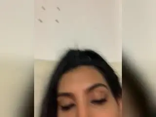 Xlovecam Sex Chat of BrunetteBabe69