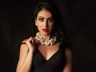 Xlovecam Free Live Porn of MistressTaylor