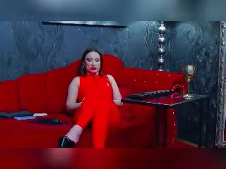 Xlovecam Sex Cam of WandaDominatrix
