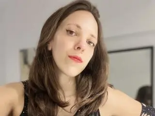 Xlovecam Sex Cam of LunaFiorella