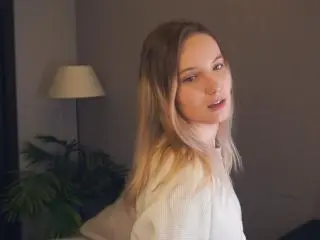 Xlovecam Free Live Porn of NicoleSpritzer