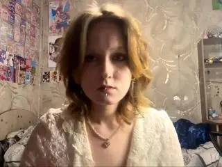 Xlovecam Watch Live Sex Cams of MozellContos