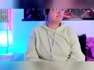 Xlovecam Live Sex of LuckyLeahh