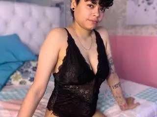 Xlovecam Free Porn Cam of SashaVenom