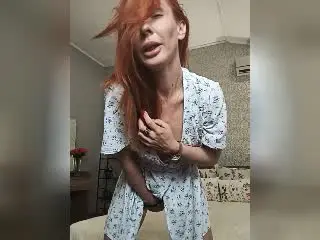 Xlovecam Live Sex Cam of MiraGi