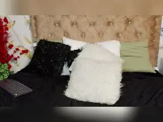 Xlovecam Free Porn Cam of Sadieth