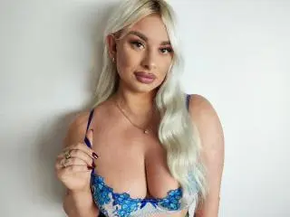 Xlovecam Adult Video Chat of LuxuriaBlond