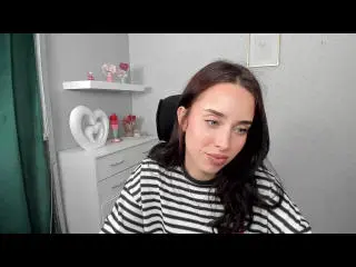 Xlovecam Live Porn of AdeleVibe