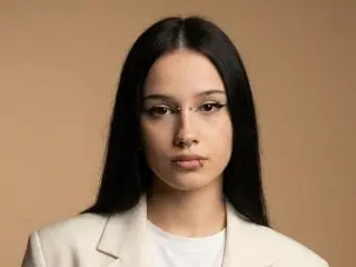 Xlovecam Nude Webcam of LadyKezele