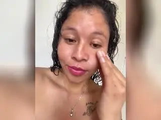 Xlovecam Free Live Porn of ShairaBeauchene
