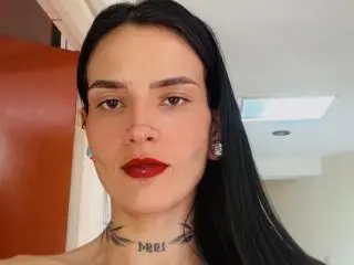 Xlovecam Live Sex Cam of EmmaHerby