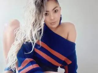 Xlovecam Live Porn of KarenCurlyHair